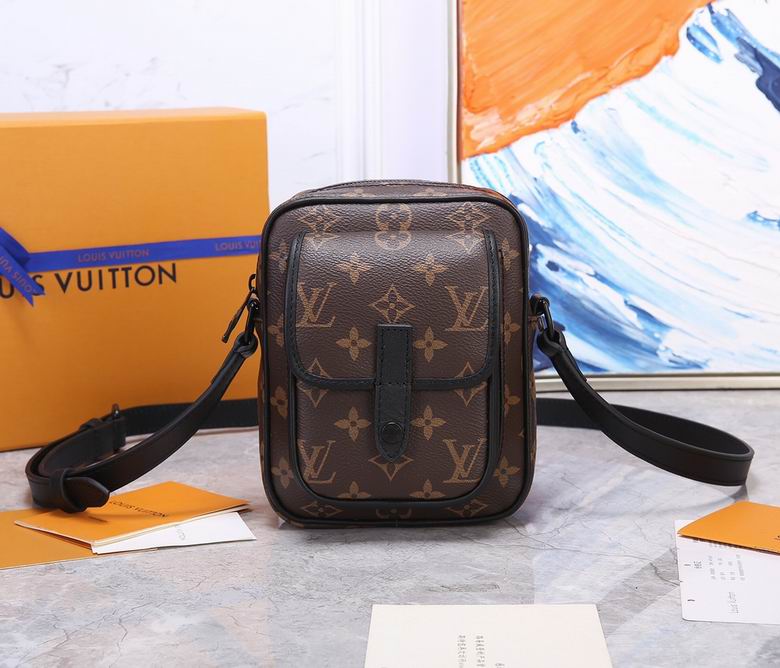 M69404 15X17X8cm WP 0