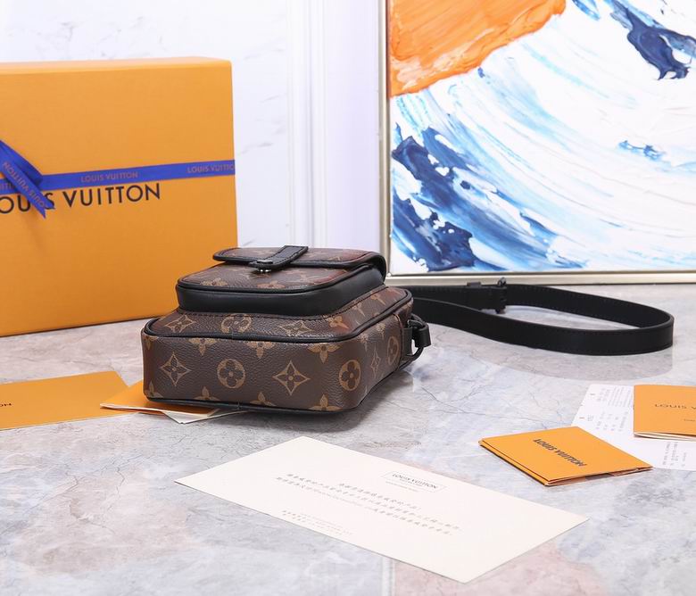 M69404 15X17X8cm WP 4