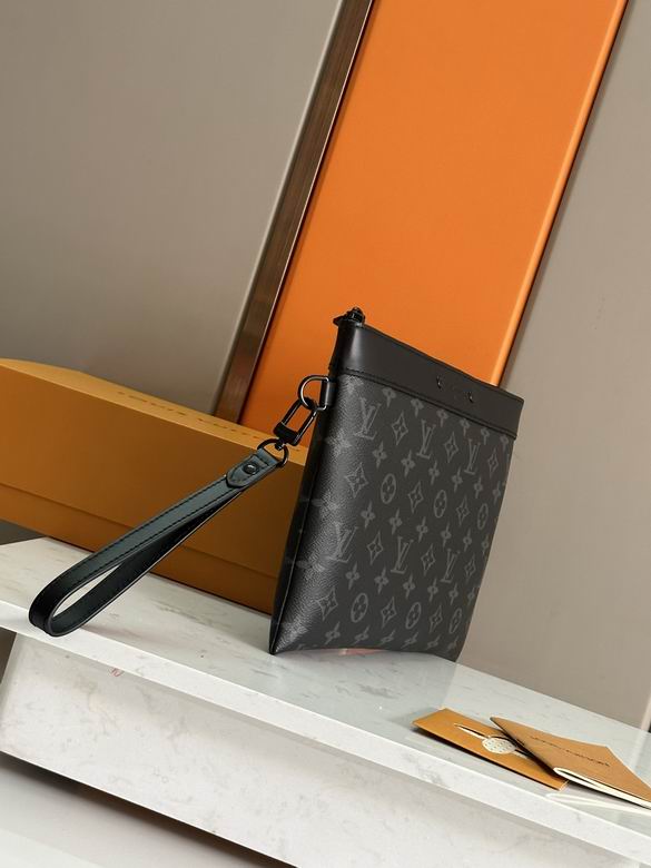 M81569 30X21.5X1cm WP 1