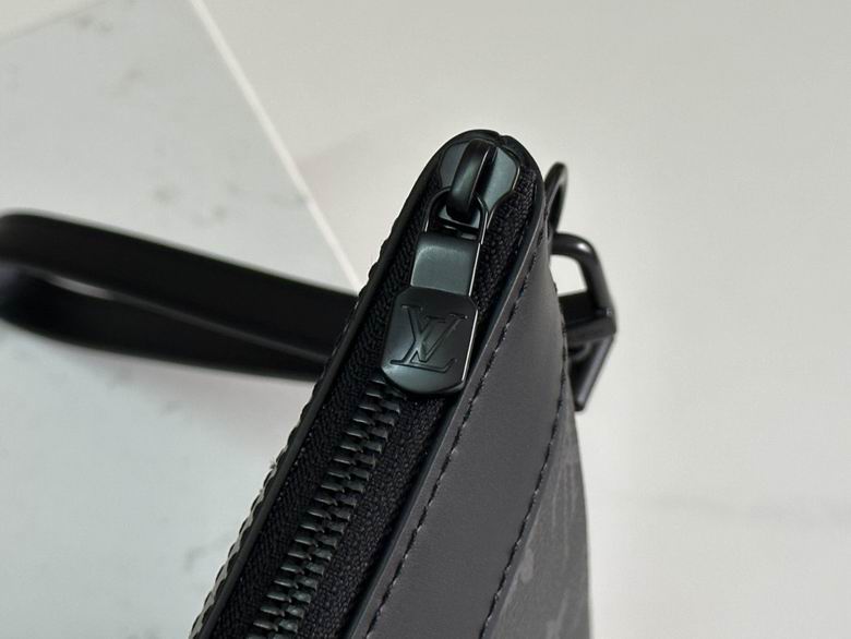 M81569 30X21.5X1cm WP 5