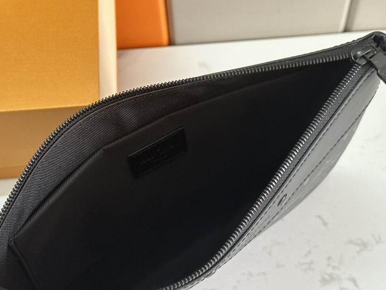 M81569 30X21.5X1cm WP 7