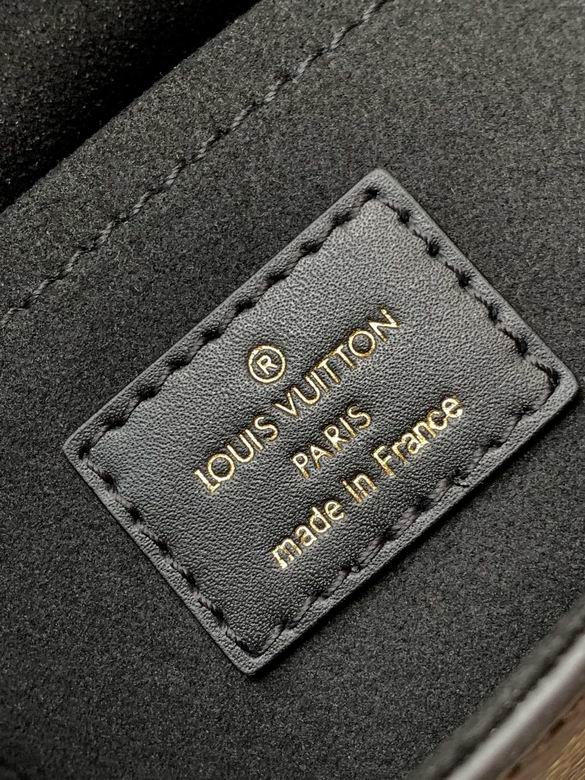 M82465 17.6X6X12.5cm WP 8