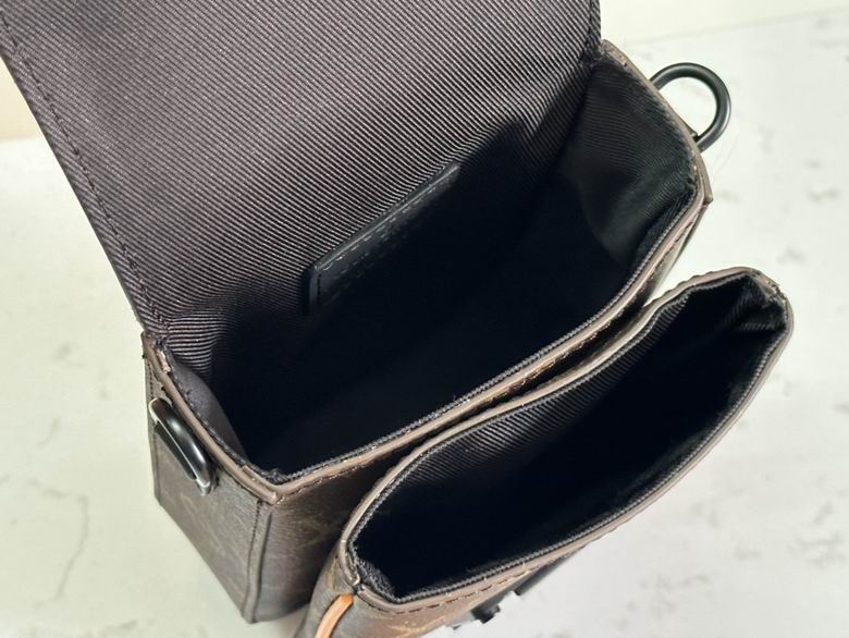 M82535 12X19X7cm WP 7