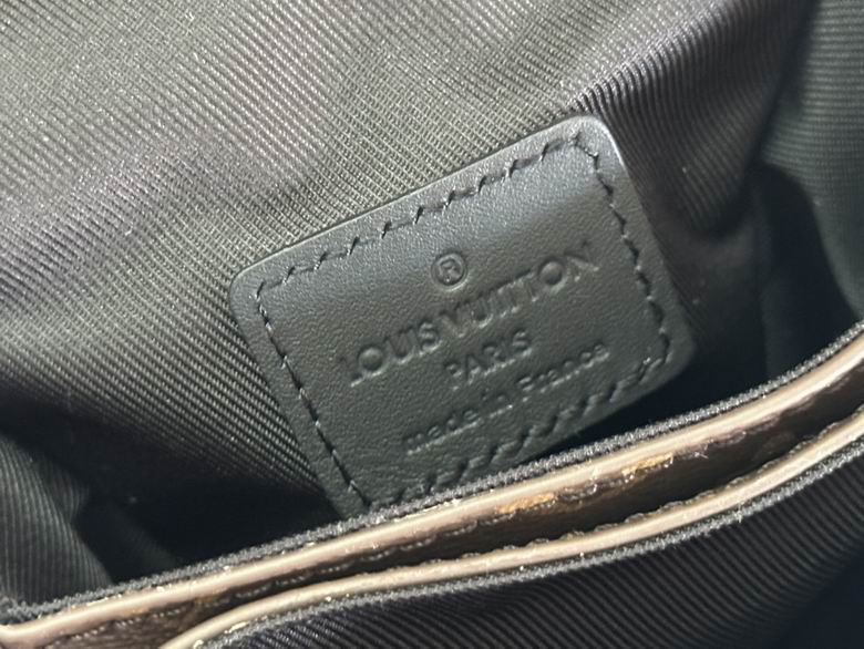 M82535 12X19X7cm WP 8