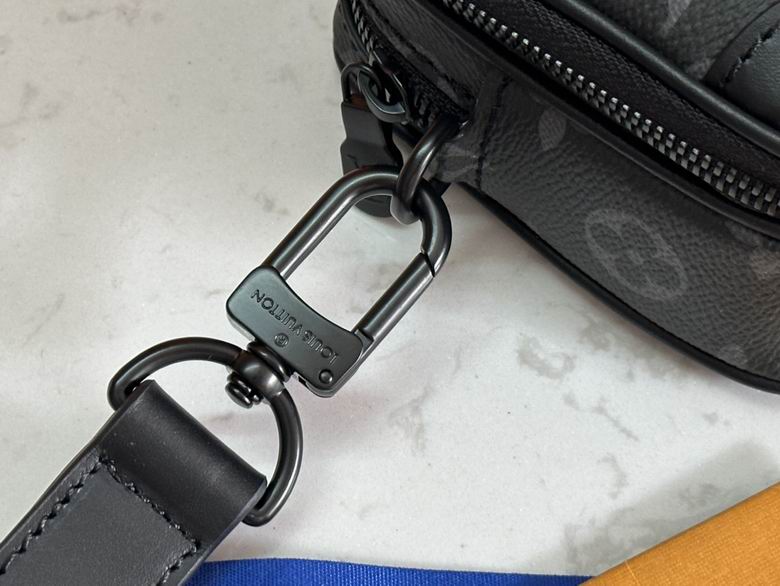 M82542 11X18.5X6.5cm WP 2