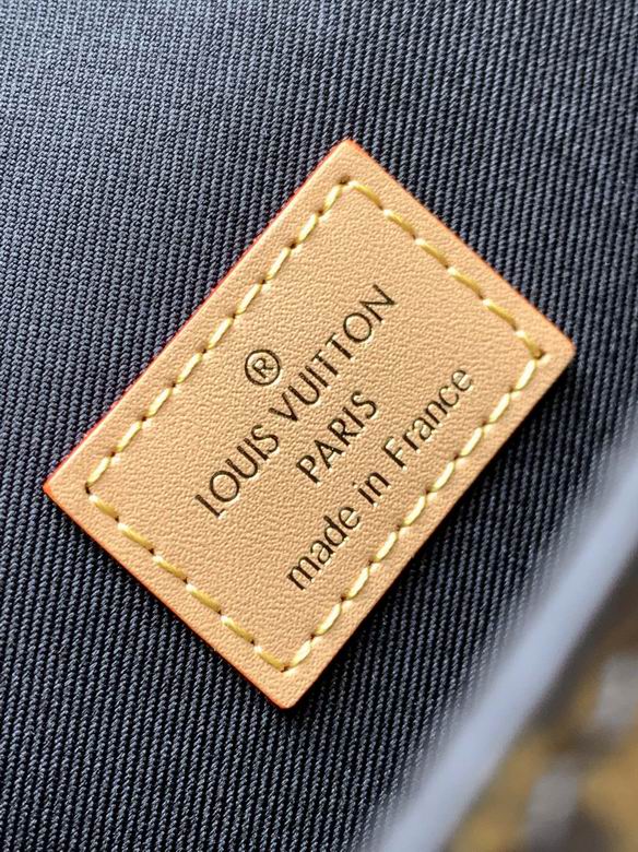 M83566 19X10.5X6cm WP 8