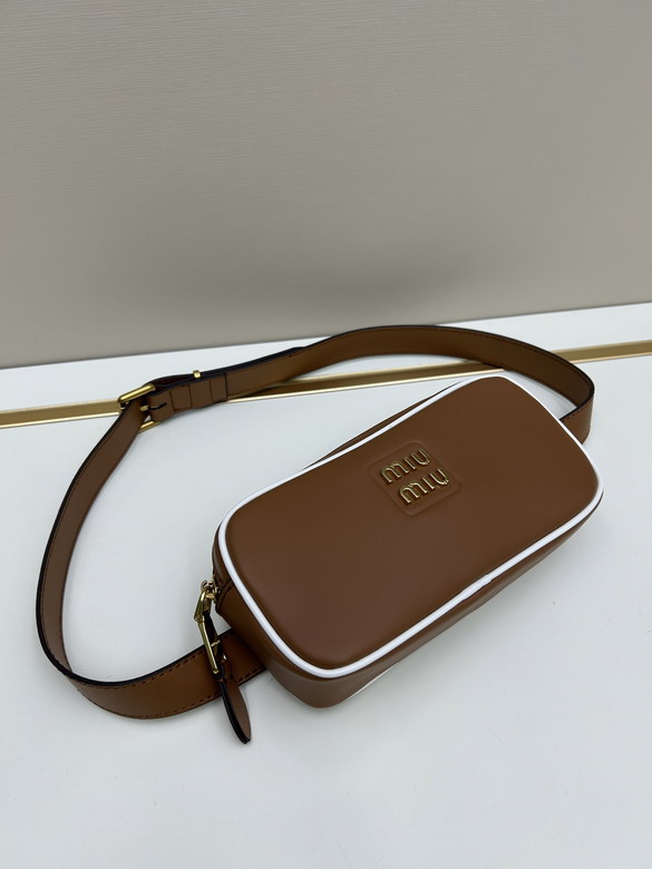 Miumiu 19x10x4cm jj1_2