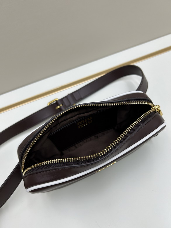 Miumiu 19x10x4cm jj2_7