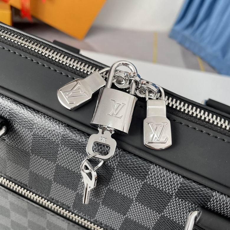 N50200 40X27X7cm WP 5