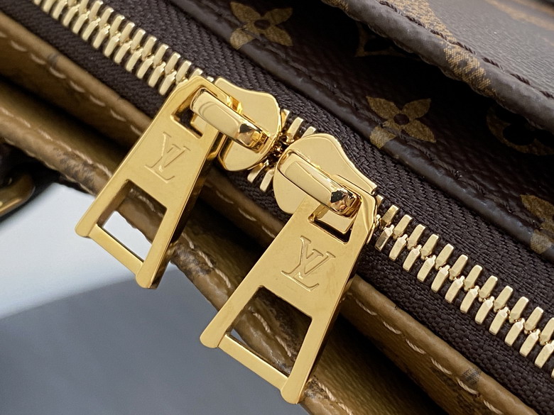 On M14236 13x10x25cm gf_7