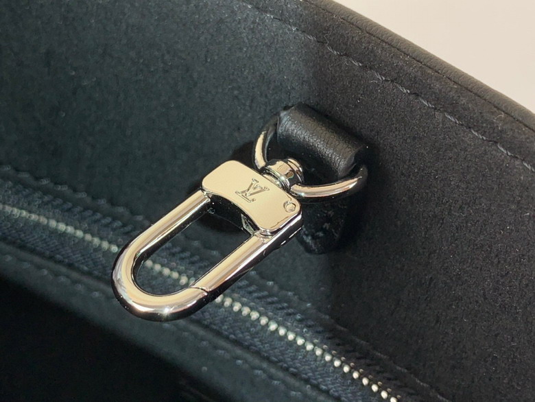 On M14576 25x19x11 5cm gf_5