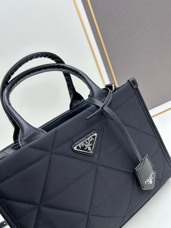 Prada 23100 29x22x6cm jj_4