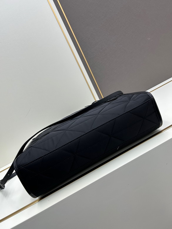 Prada 23100 40x31x8cm jj_5