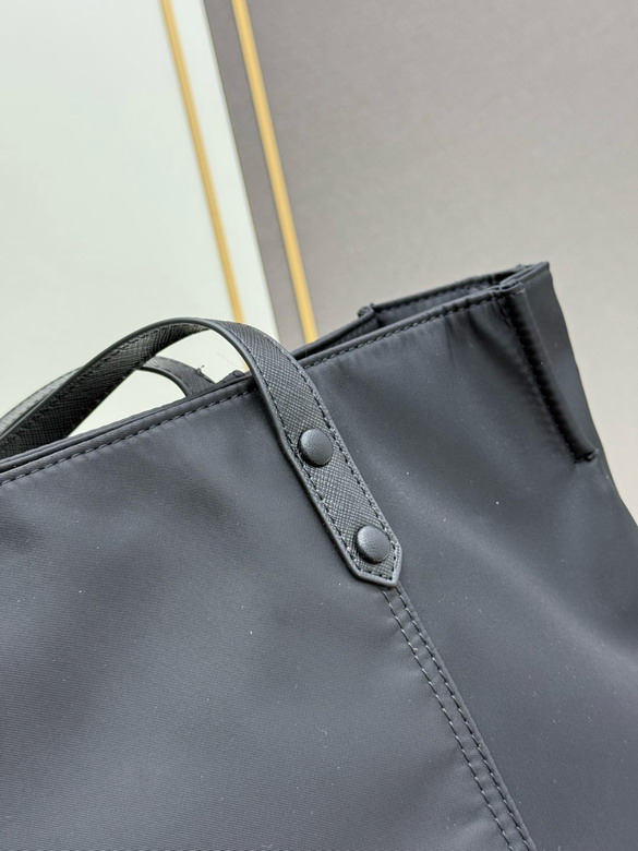 Prada 2490 38x33x18cm jj_6