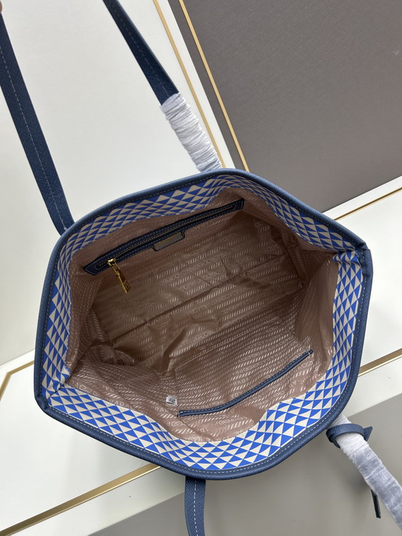 Prada 2509 47x31x14cm jj1_7