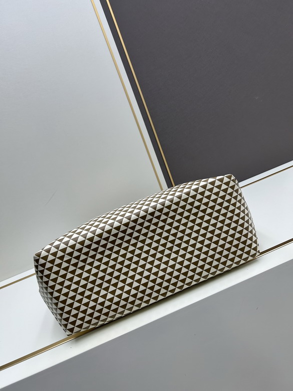 Prada 2509 47x31x14cm jj2_5