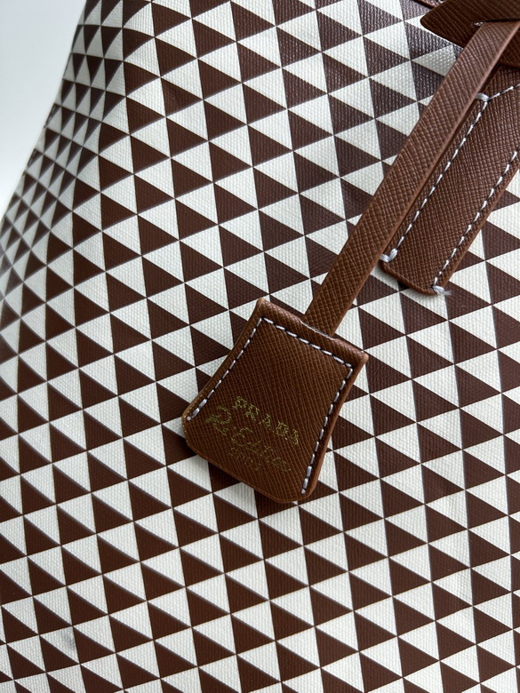 Prada 2509 47x31x14cm jj_6