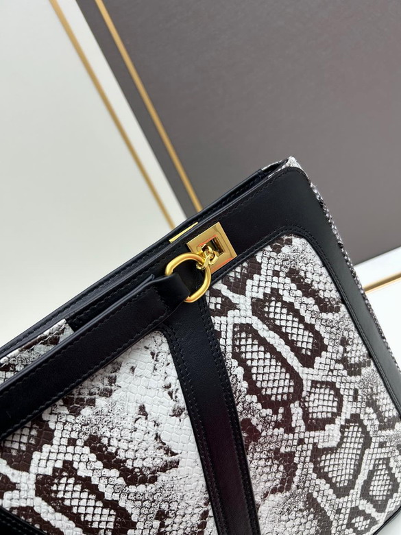 Val 0136 37x26x2cm jj2_5