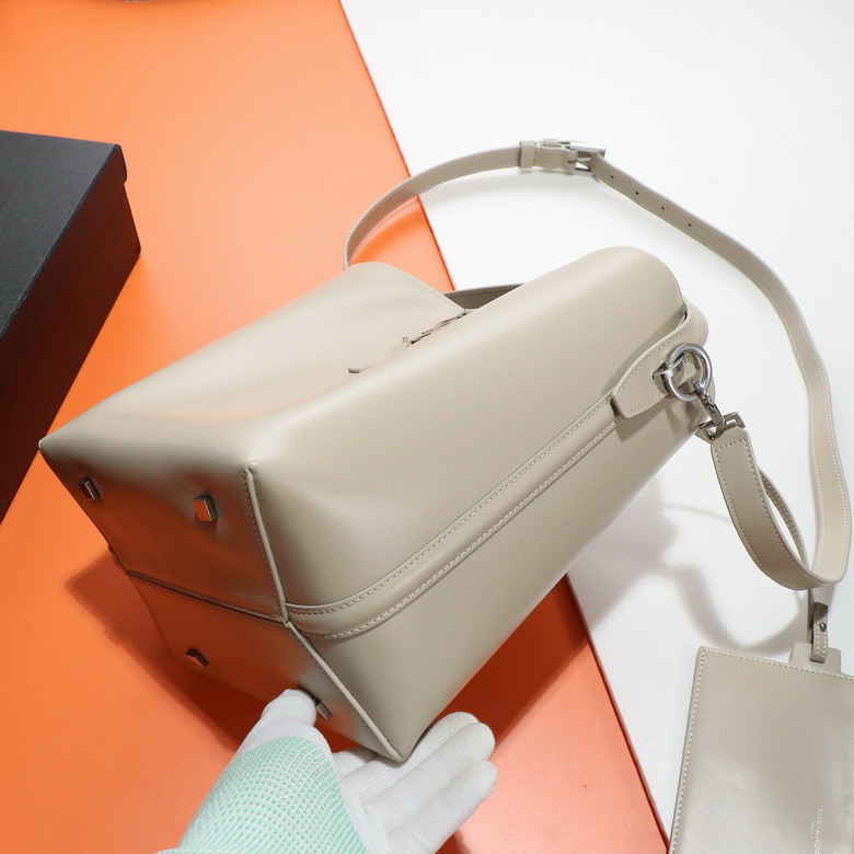 YSL 742828 26x20x12cm 8D2_3