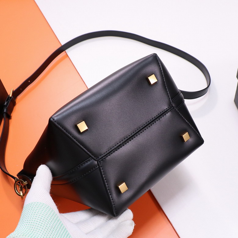 YSL 749036 17x20x13cm 8D2_5