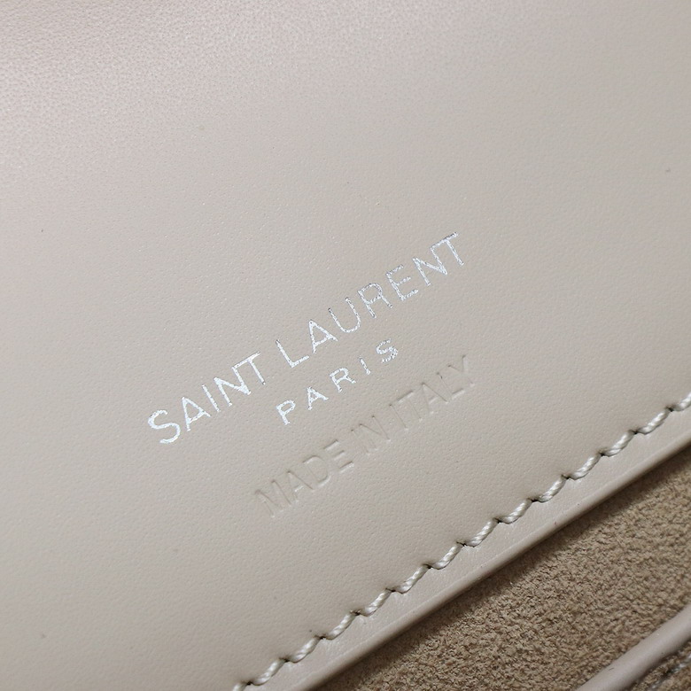 YSL 749036 17x20x13cm 8D3_6