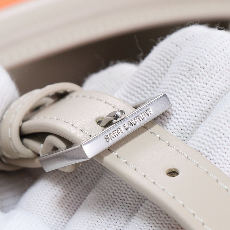 YSL 749036 17x20x13cm 8D3_8