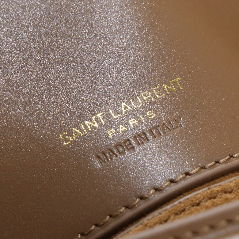 YSL 749036 17x20x13cm 8D5_9
