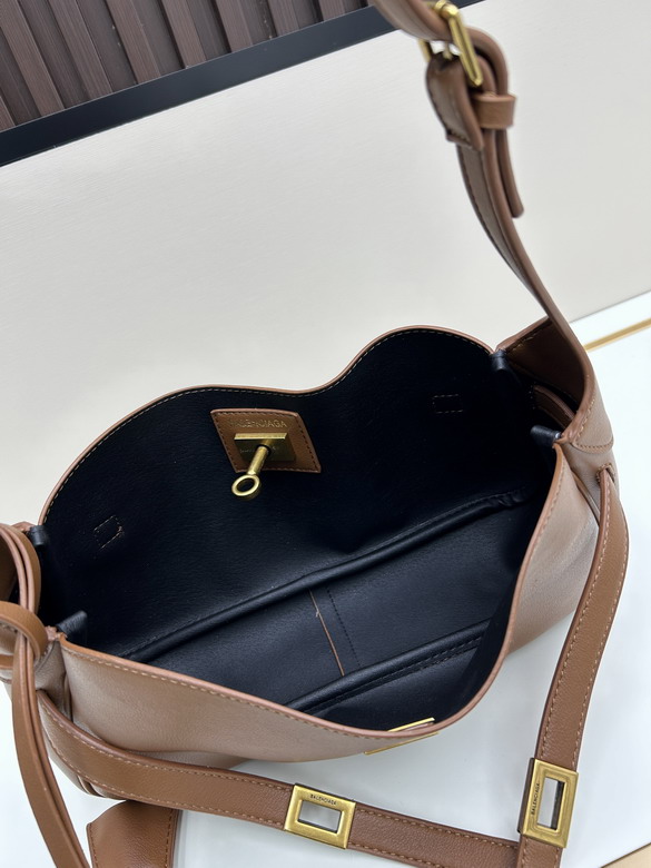 Bal 6075 28x16x8cm jj1_7