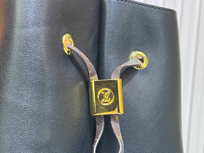 Bloom M13843 16x21x21cm ss_4