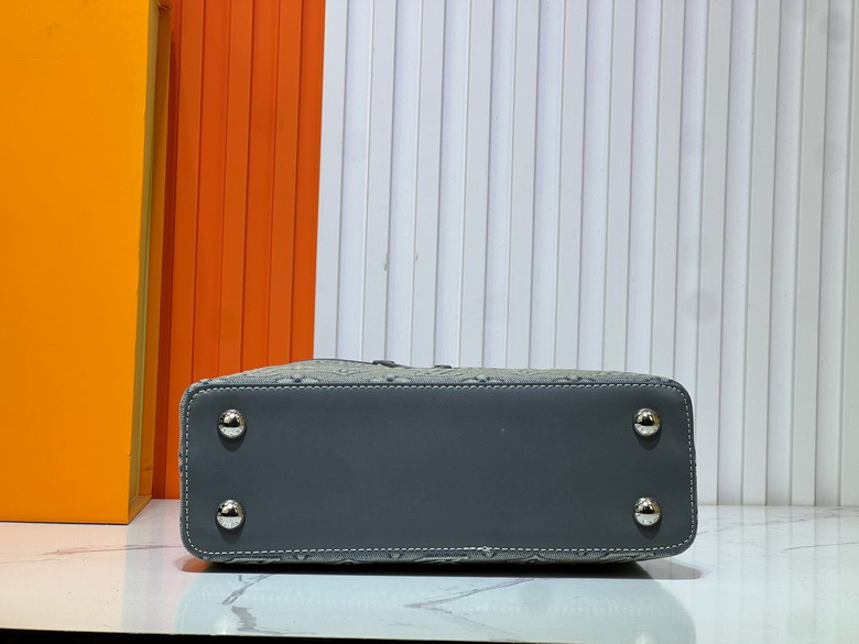 Cap M59939 27x17 3x9cm ss_7