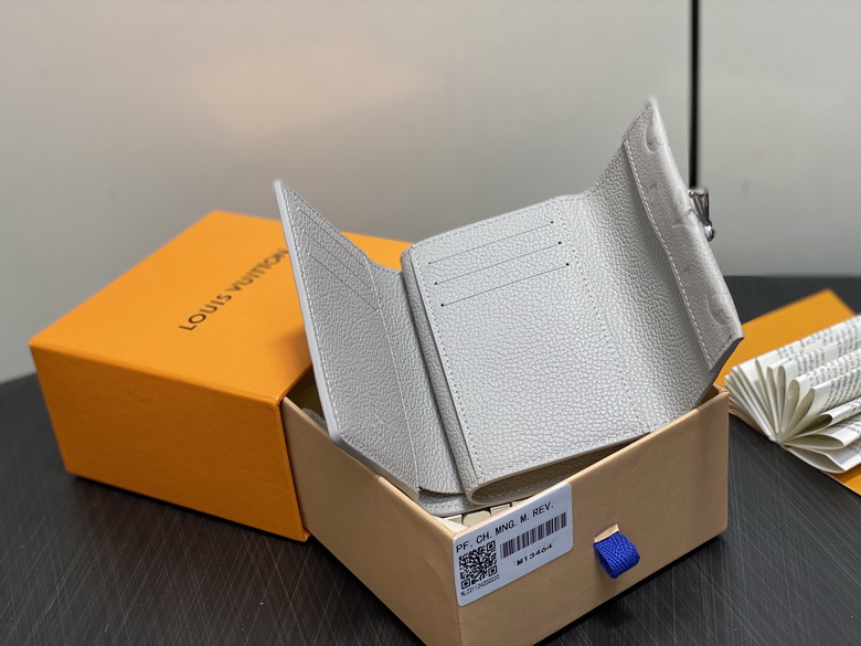 Compact M13464 11 5x8 5x4cm gf_8