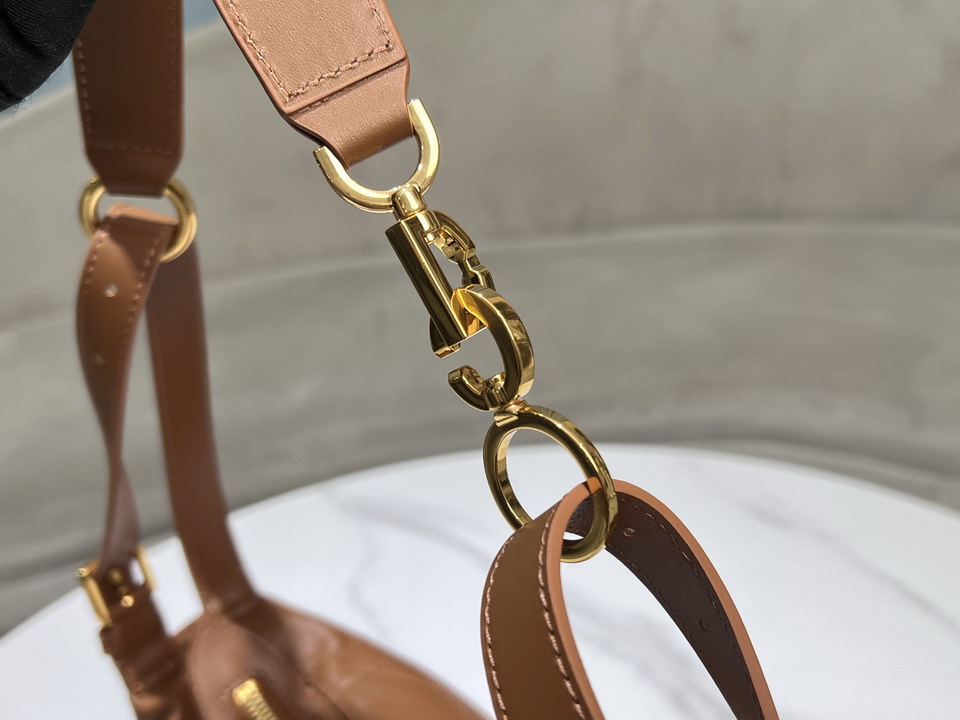 Dior 2416 23x14x16cm yz3_6