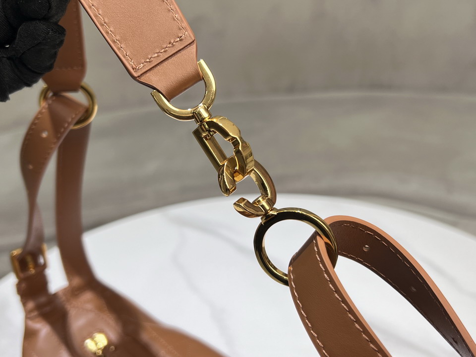 Dior 2417 33x16x15cm yz3_7