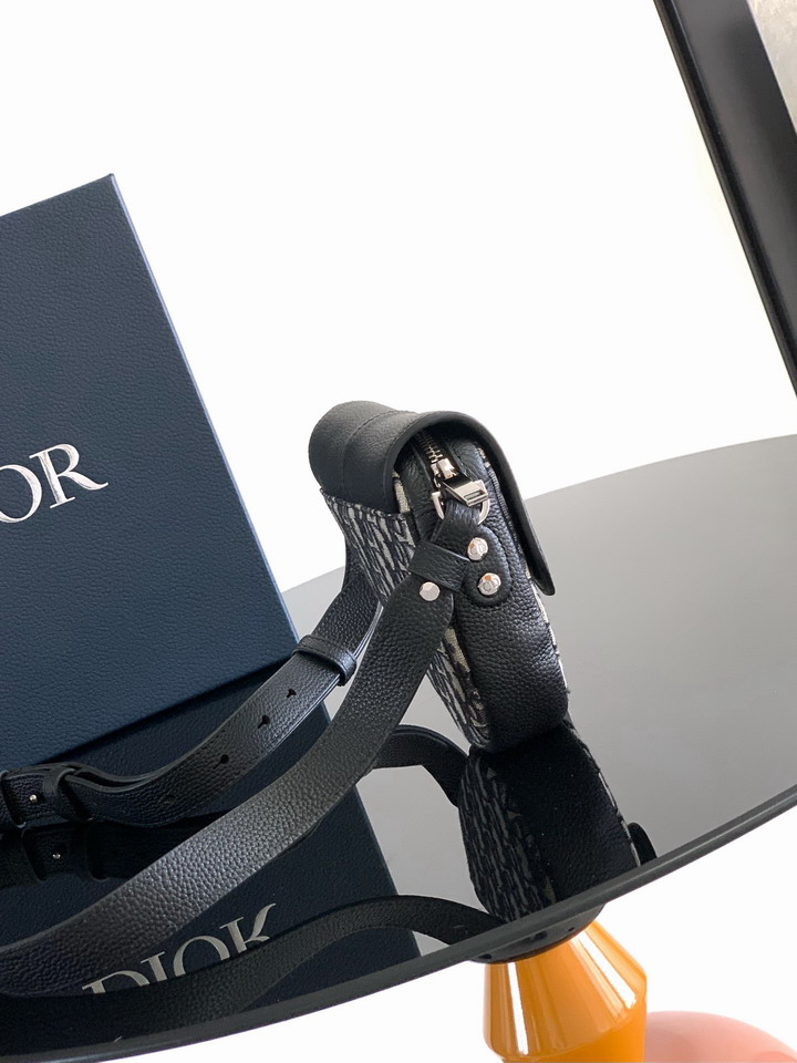 Dior 37H32E 19 5x15x5 5cm yz1_2