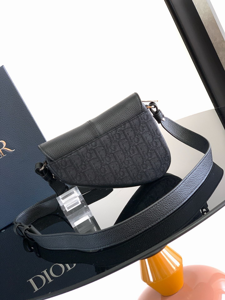 Dior 37H32E 19 5x15x5 5cm yz2_3