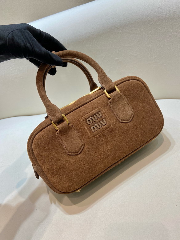 Miu 5BB142 22x10 5x7 5cm AP_3