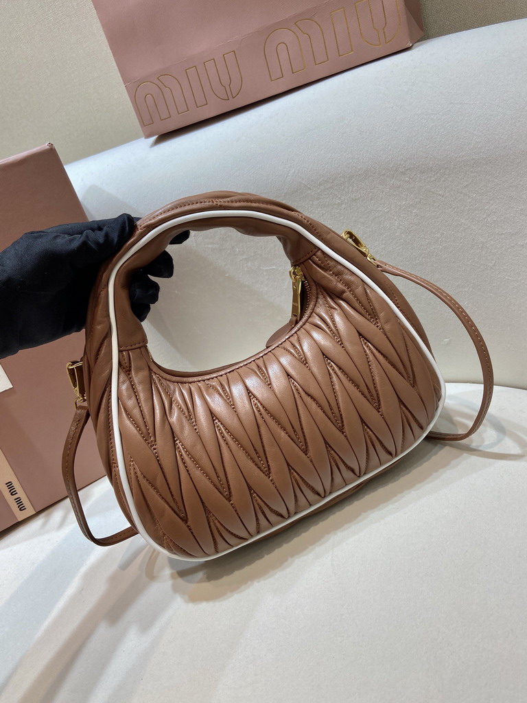 Miumiu 5BC125 20x17x6cm AP1_4