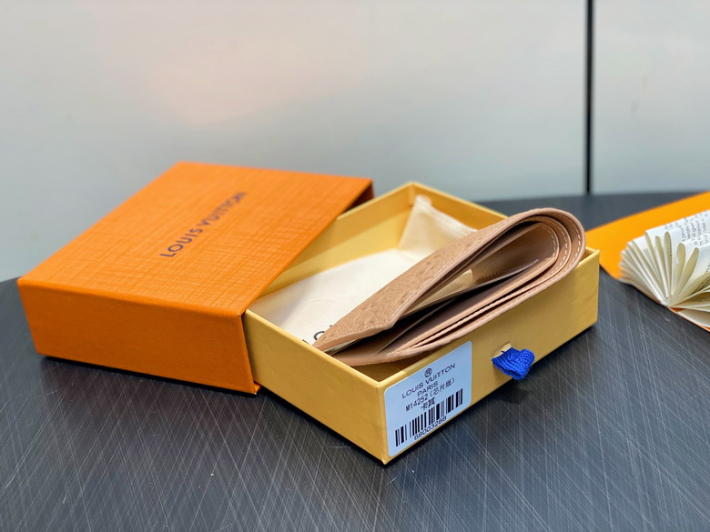 Multiple M14252 11x8 5x2cm gf1_4