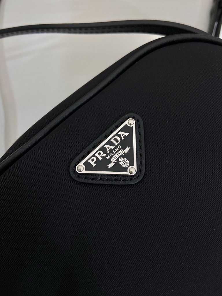 Prada 1BC248 15x14x11cm AP_9