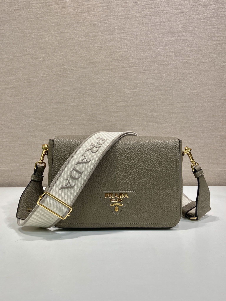 Prada 1BD314-1 23x18x9cm AP3_1