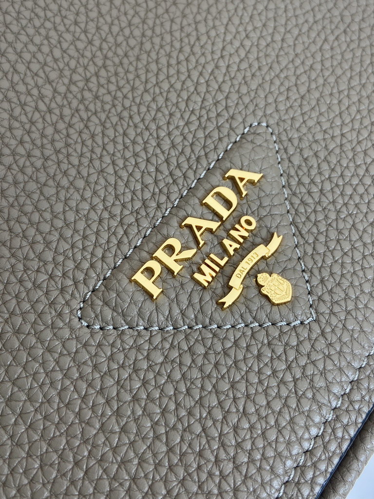 Prada 1BD314-1 23x18x9cm AP3_8