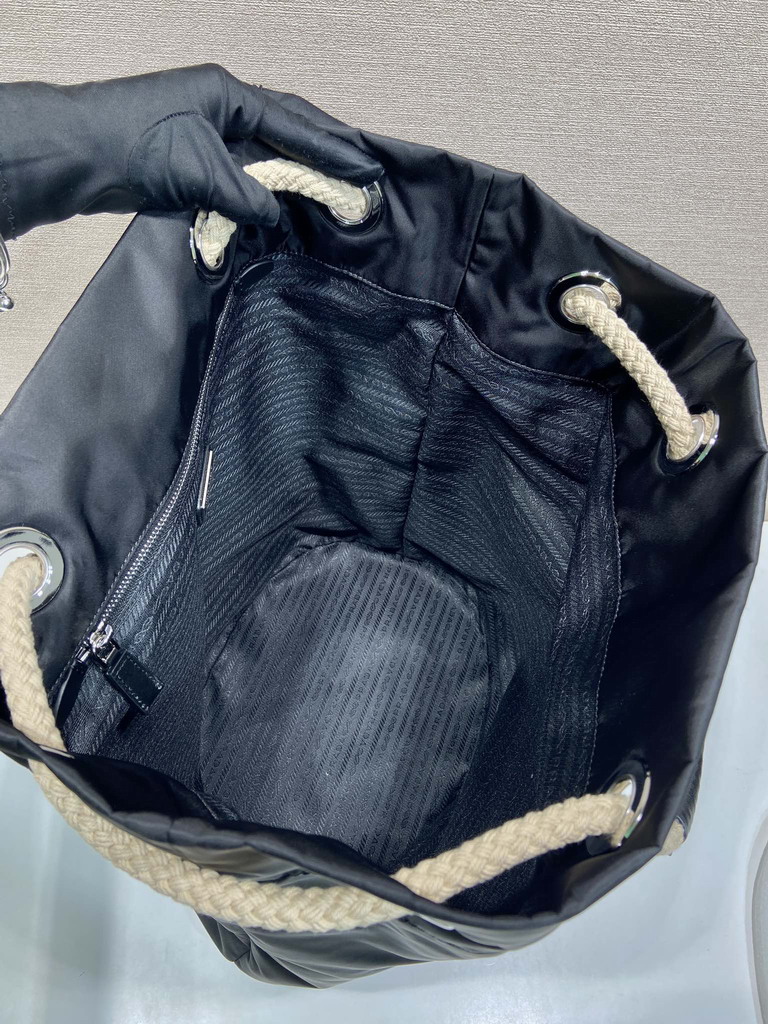 Prada 2VG133 34x44x24cm AP2_8