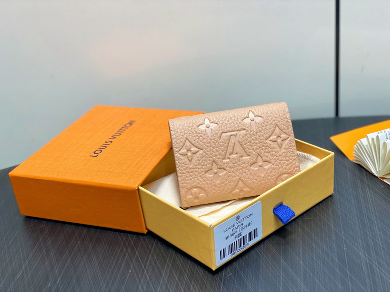 Ski M13891 8x1x10 5cm gf1_2