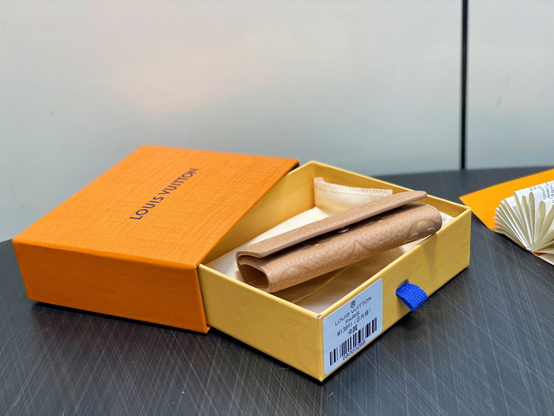 Ski M13891 8x1x10 5cm gf1_4