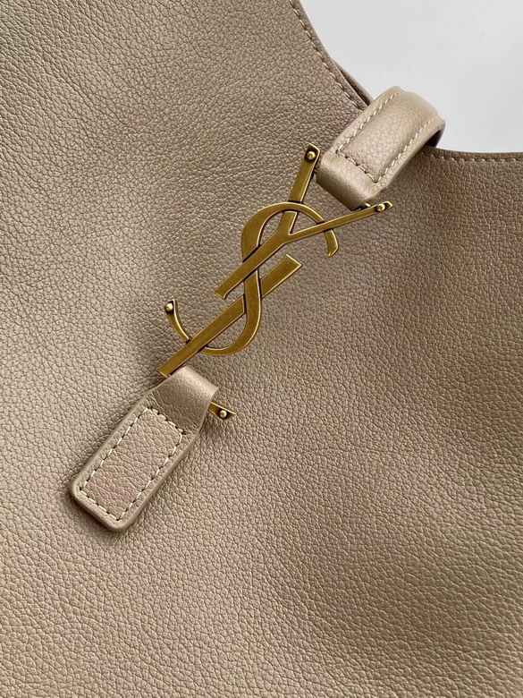 YSL 713938 22x22x10cm 8D_5