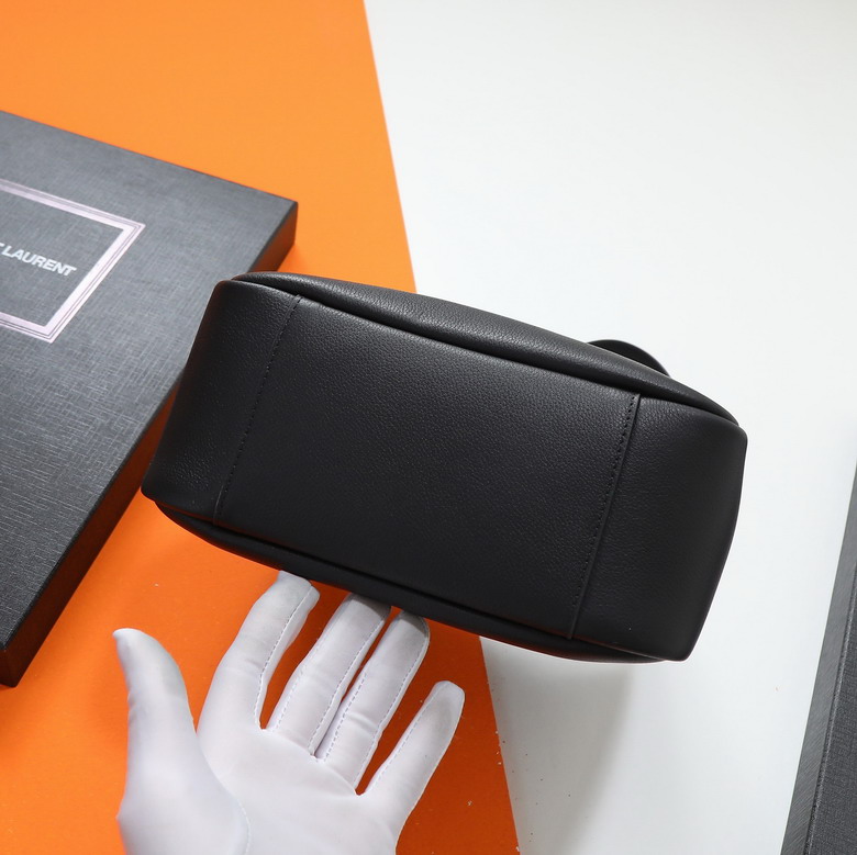 YSL Le 657230 24x24x10cm 8D10_15