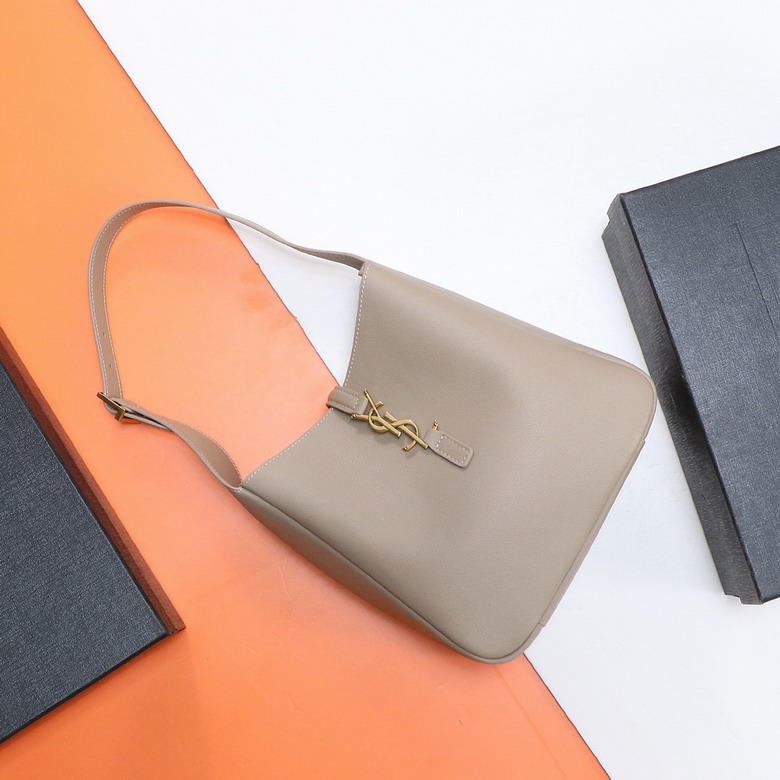 YSL Le 657230 24x24x10cm 8D1_1