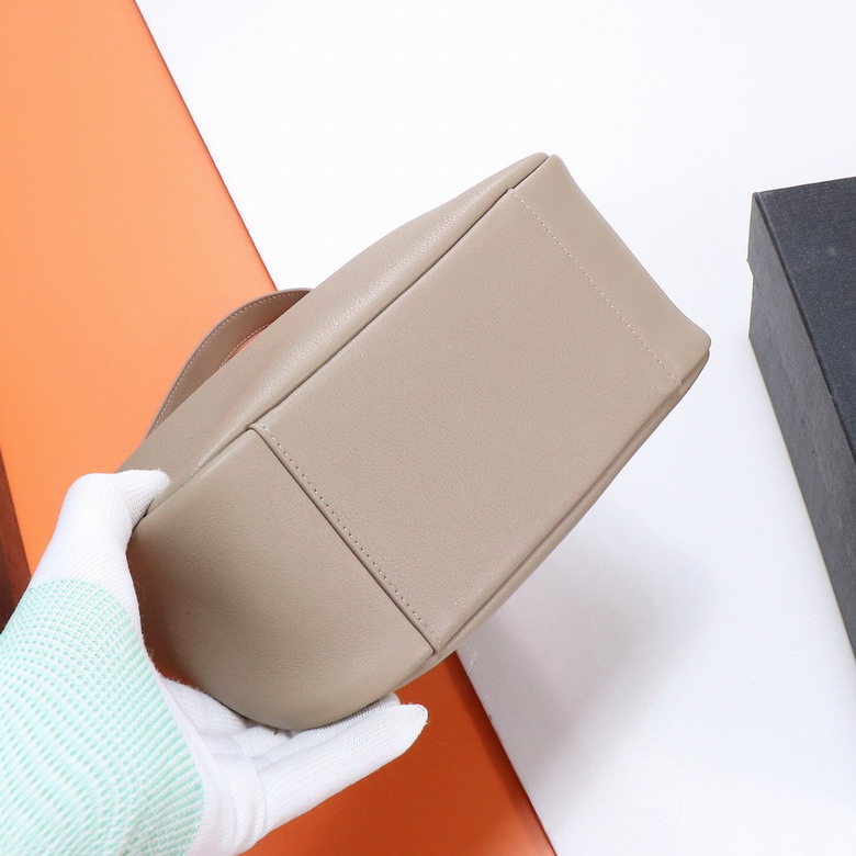 YSL Le 657230 24x24x10cm 8D1_5