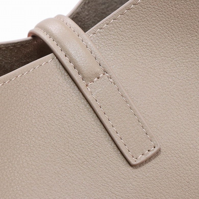 YSL Le 657230 24x24x10cm 8D1_7