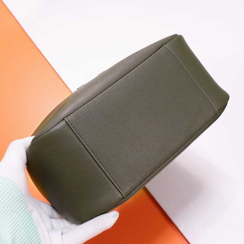 YSL Le 657230 24x24x10cm 8D2_5